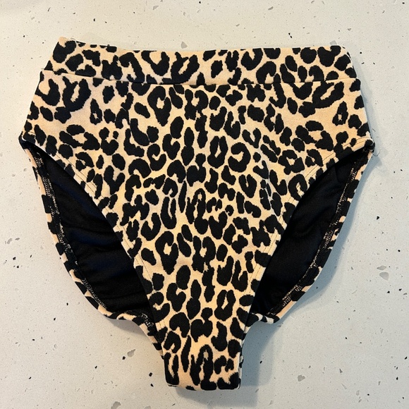 Montce Swim Leopard Balconette Top + High Waisted Bottom - Picture 5 of 8